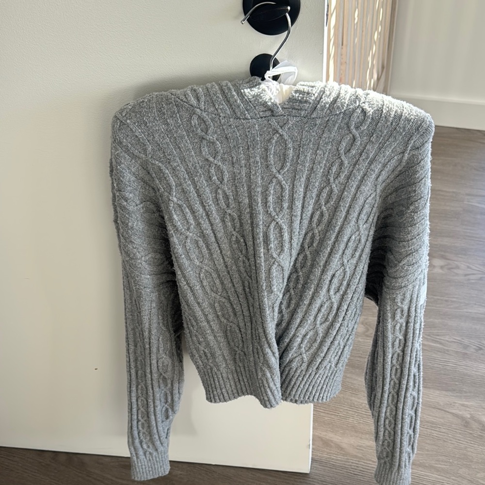 Alo Gray Cable Knit Sweater